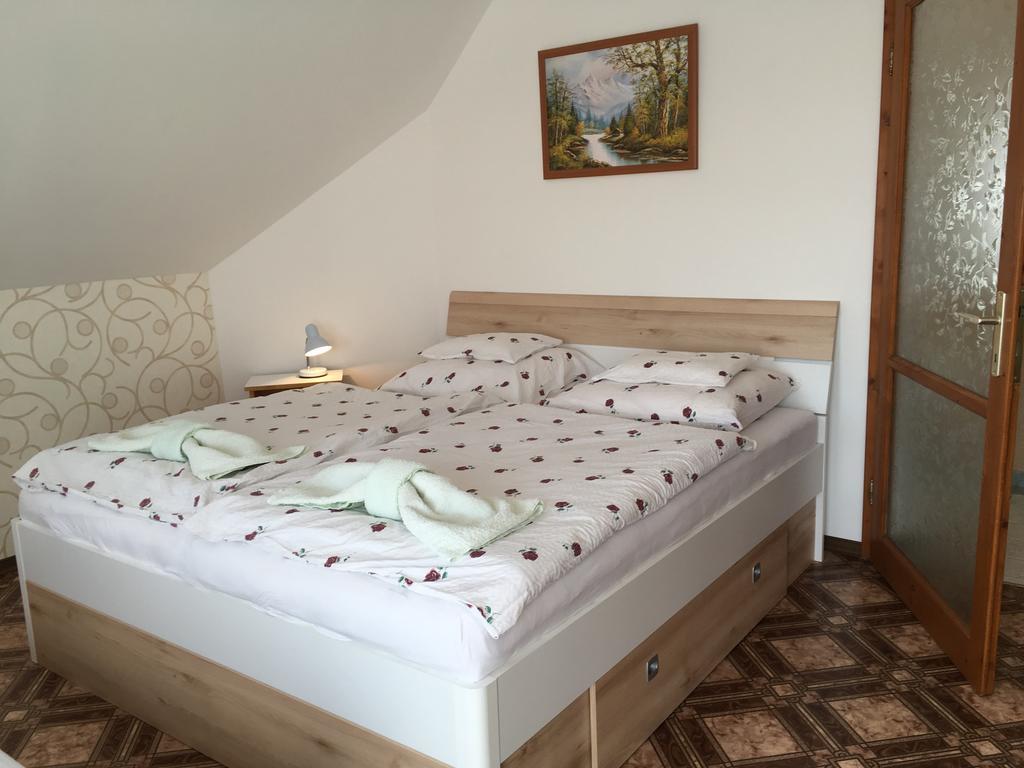 Gitta Apartman Bük Exterior foto